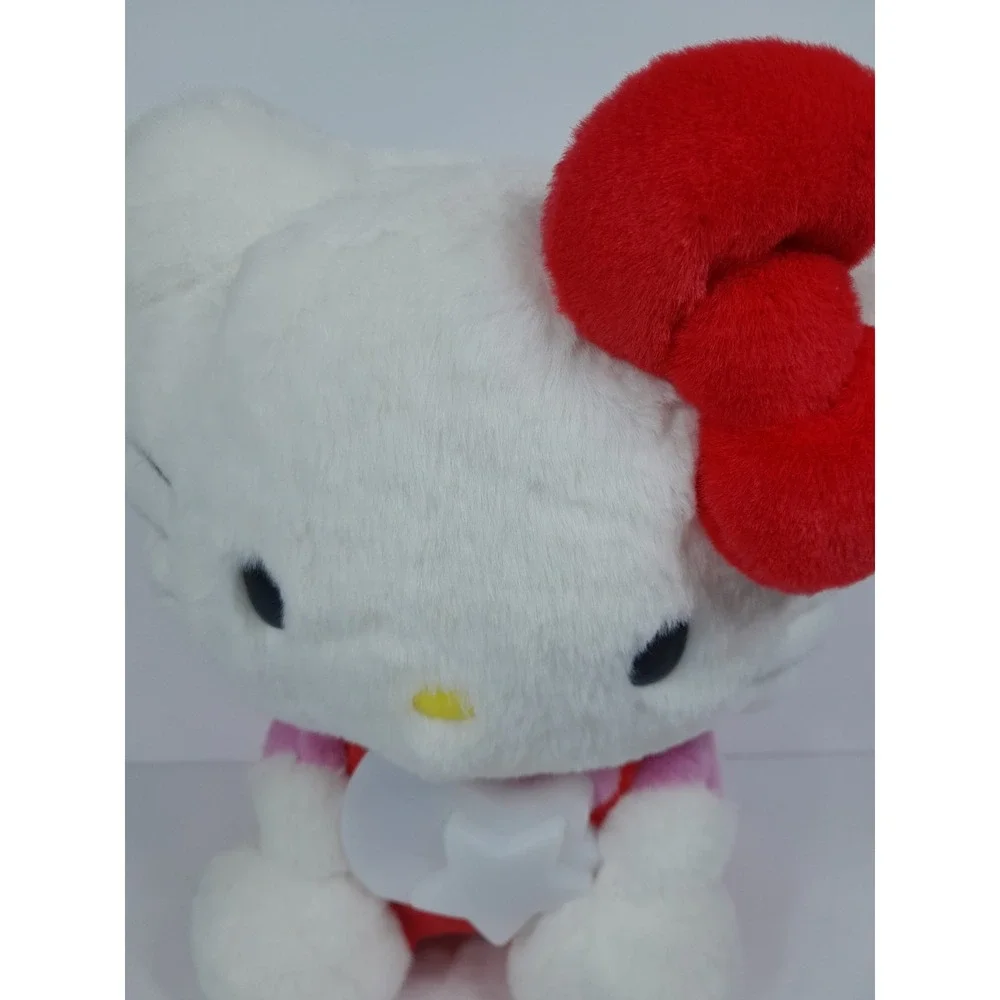 Hello Kitty and Friends - 10-inch Illuminating Feature Plush - Light Sound